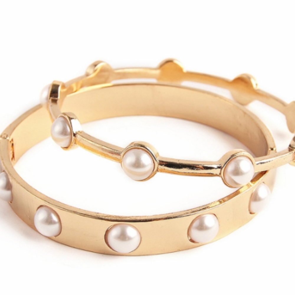 3 for $25 • Faux Pearl Gold Bangle Set
